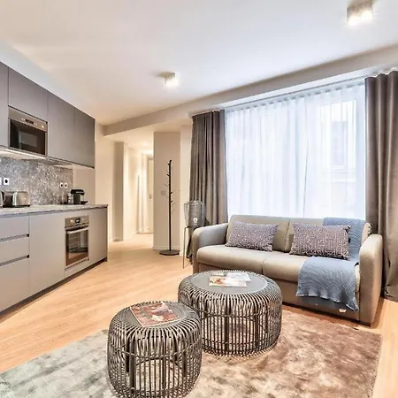 Spacious Flat With 3-bedroom In Appartement Dublin